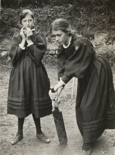 Virginia Woolf und Vanessa Bell als Kinder