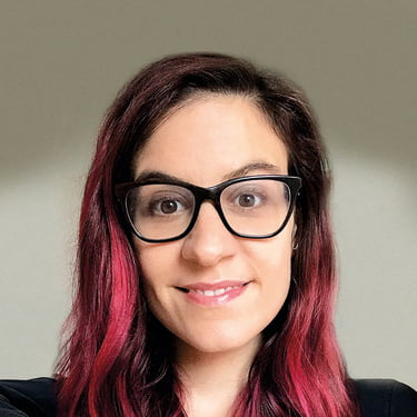 Ali Hazelwood