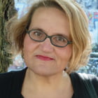 Porträtfoto von Doris Riedl