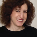 Porträtfoto Rachel Simon