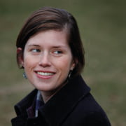Porträtfoto Jennifer duBois