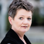Porträtfoto von Kathrin Groß-Striffler