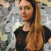 Portraitfoto Olivia Wildenstein