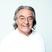 Porträtfoto Peter-Michael Diestel