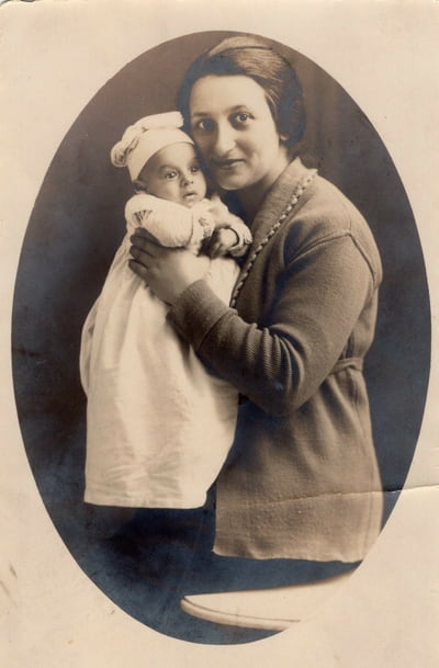 Guy Stern als Kleinkind mit der Mutter
