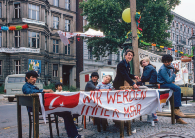 Türkischer Infostand, Klausenerplatz, 1979