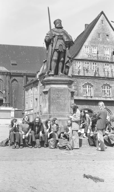 Treffen zur Wanderung am Hanfried auf dem Marktplatz in Jena,  1976
