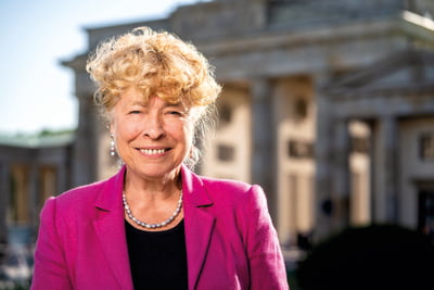 Porträtfoto Gesine Schwan