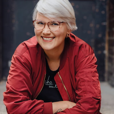 Porträtfoto von Melanie Lane.