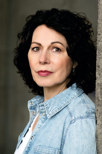 Porträtfoto Sabine Adler