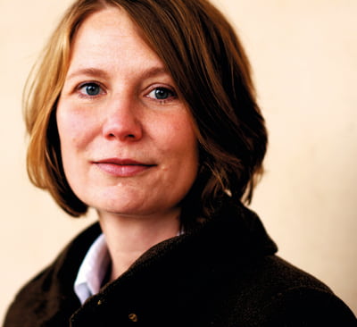 Porträtfoto Yvonne Fiedler