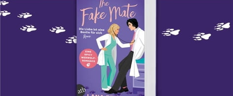 Cover The Fake Mate auf Lila Grund mit weißen Pfotenabdrücken